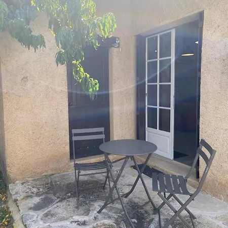 Дом отдыха Du Montgesty